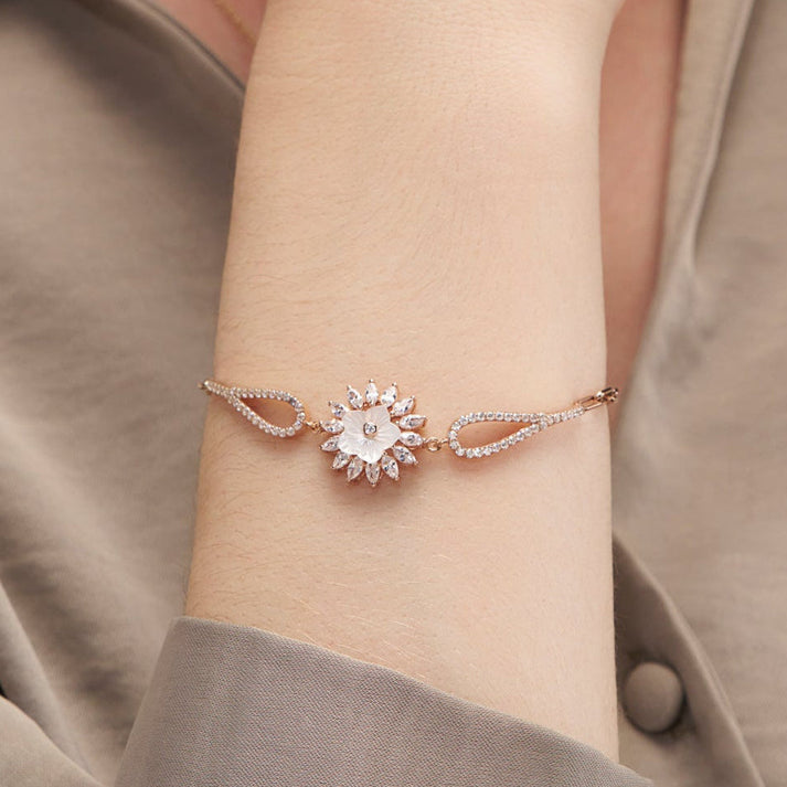 Gold-Plated Floral Zircon Adjustable Bracelet for Women